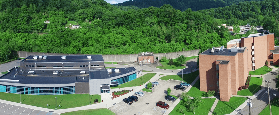 The outside of Southern West Virginia Community and Technical College's Williamson Campus